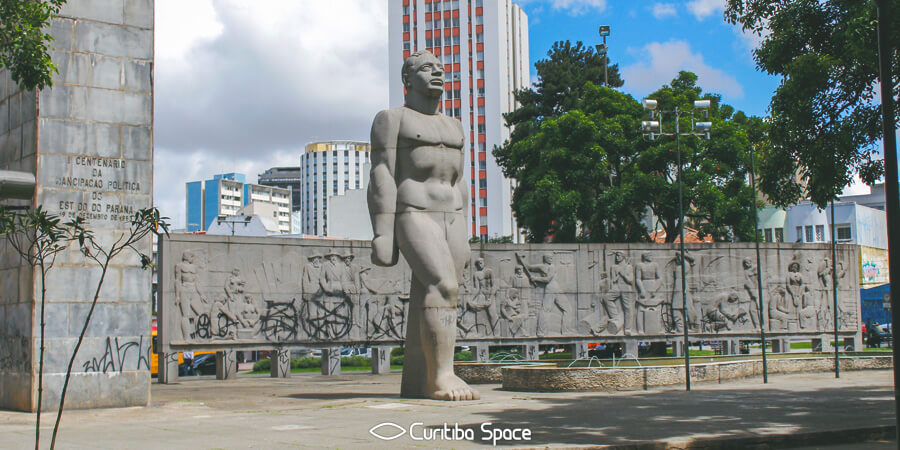 Praça 19 de Dezembro - Curitiba Space