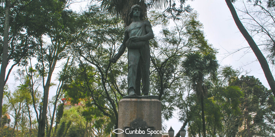 Praça Eufrásio Correia - Curitiba Space