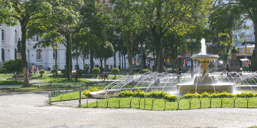 Praça Santos Andrade - Curitiba Space
