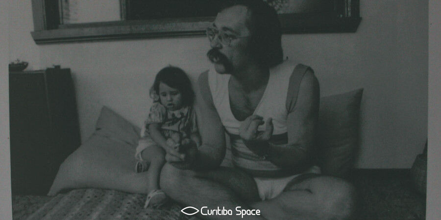Paulo Leminski - "O bandido que sabia latin" - Biografia de Leminski escrita por Toninho Vaz - Curitiba Space
