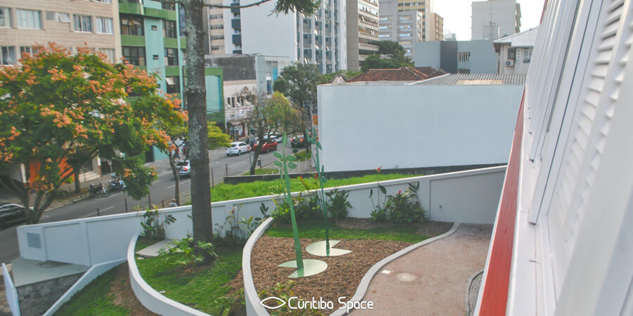 Residência Belotti, projetada por Lolô Cornelsen - Curitiba Space