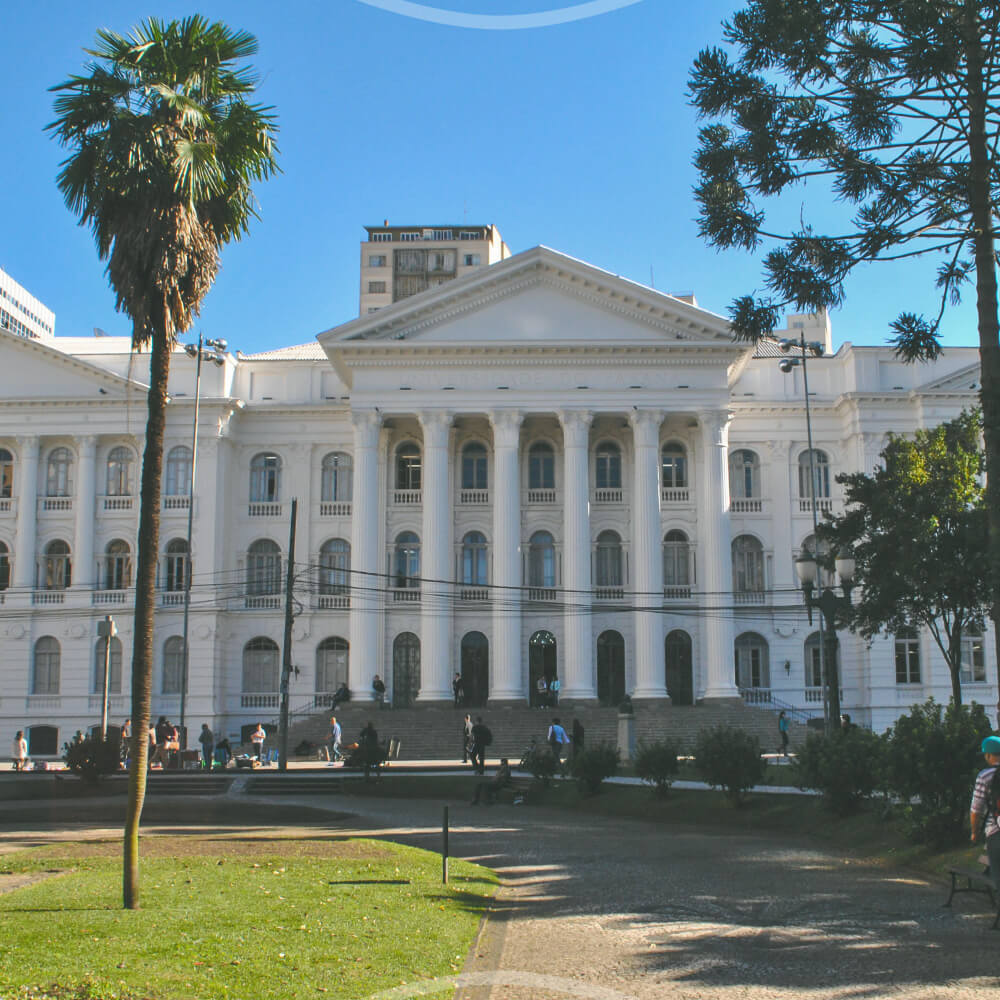 Prédio Histórico Da Universidade Federal Do Paraná